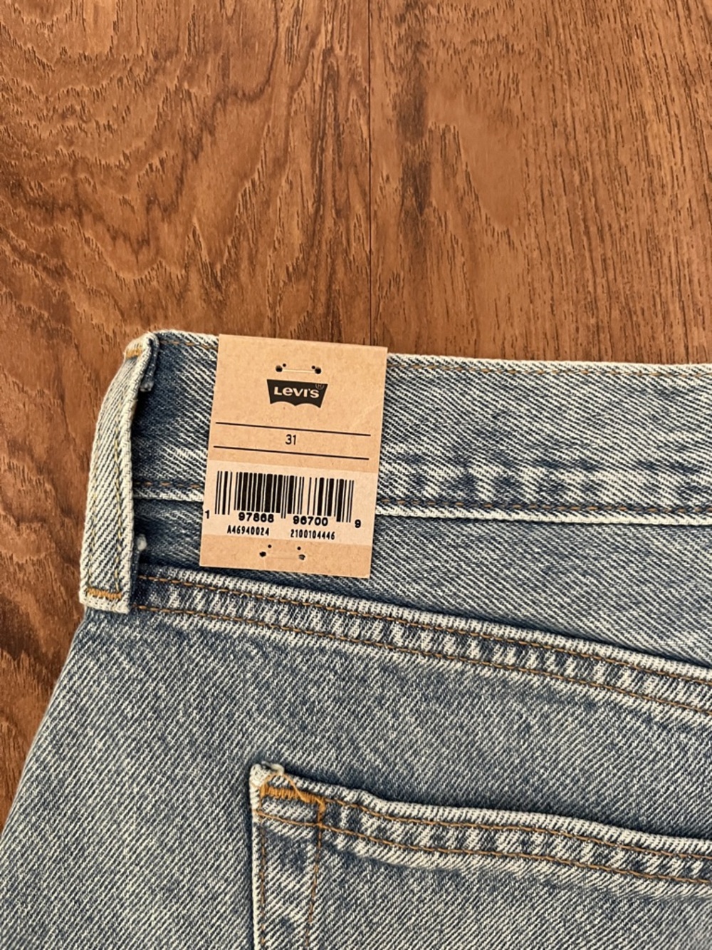 NWT Levi’s Icon Denim Skirt NEW - Picture 9 of 10